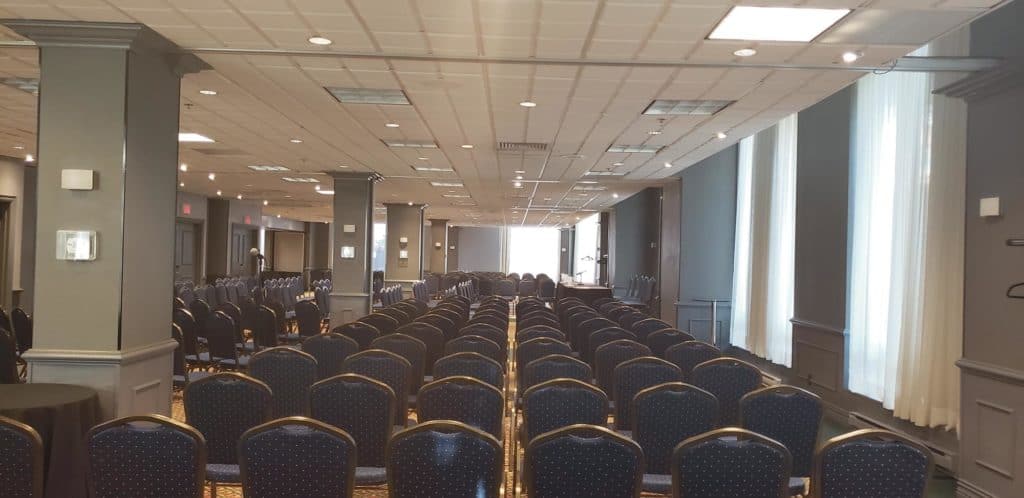 Hospitality-Tidan-Nouvel-salle-de-reunion